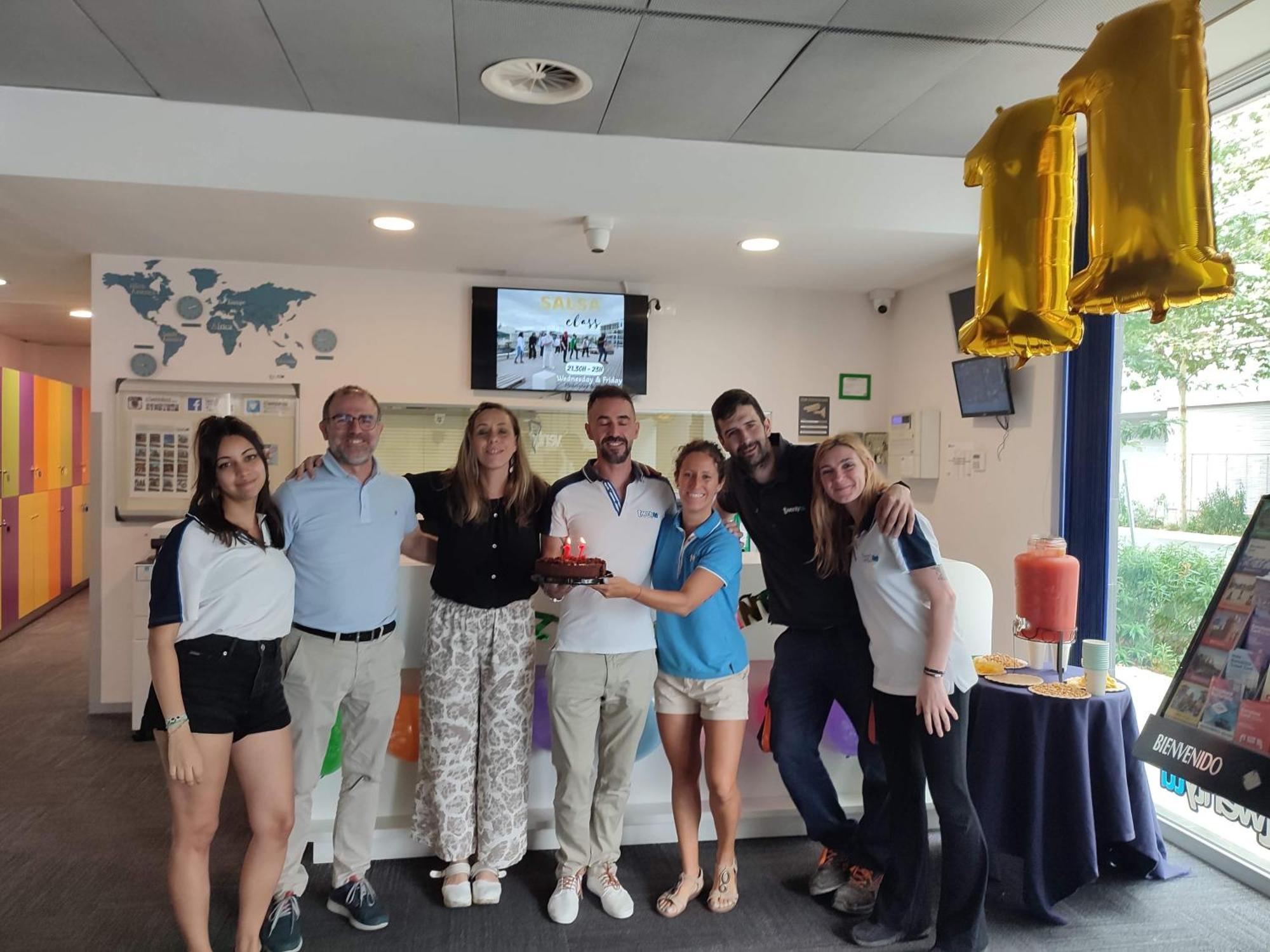 Twentytu Hostel Barcelona Bagian luar foto